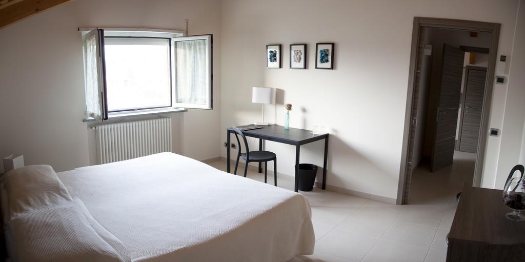Verduno B&B Alba In Langhe الغرفة الصورة
